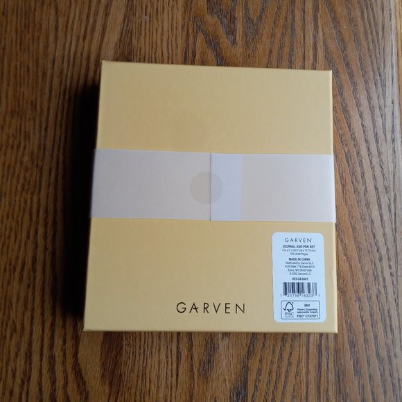 NIB Floral Journal Notebook & Pom Pom Pen Gift Set - Picture 3 of 12